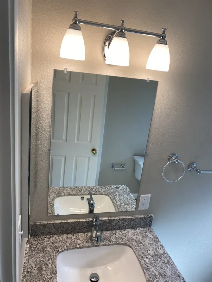 Slide of Barnes Mobile