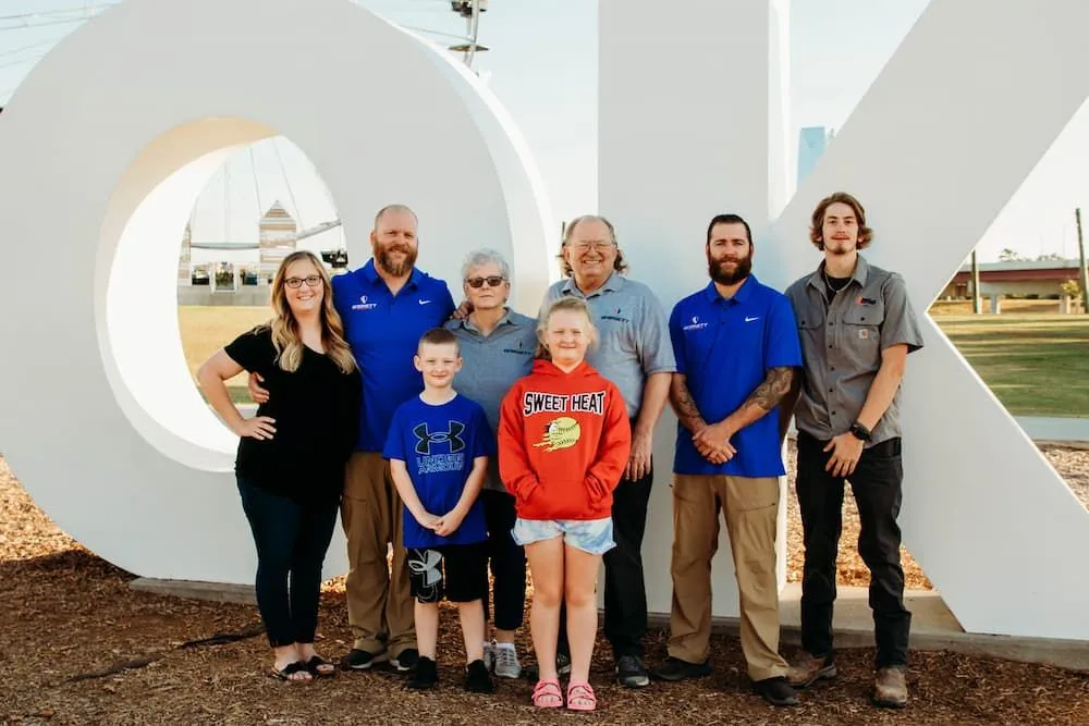 Affordable electrician providing lighting installation in , 