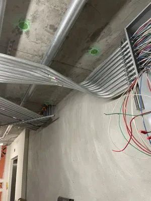 Barnum & Celillo Electric Logo