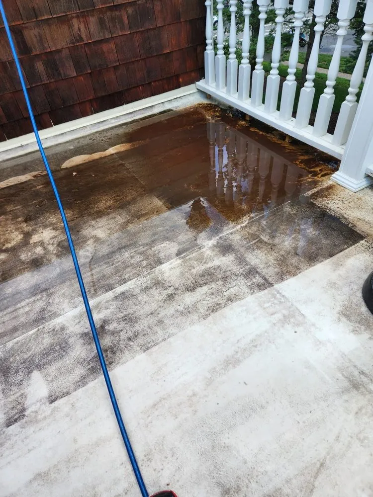 Slide of Barny The Builder