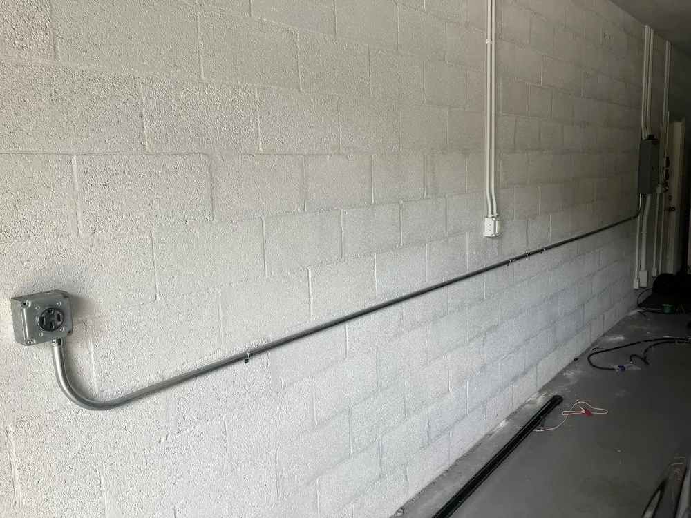 Slide of Baron Electric