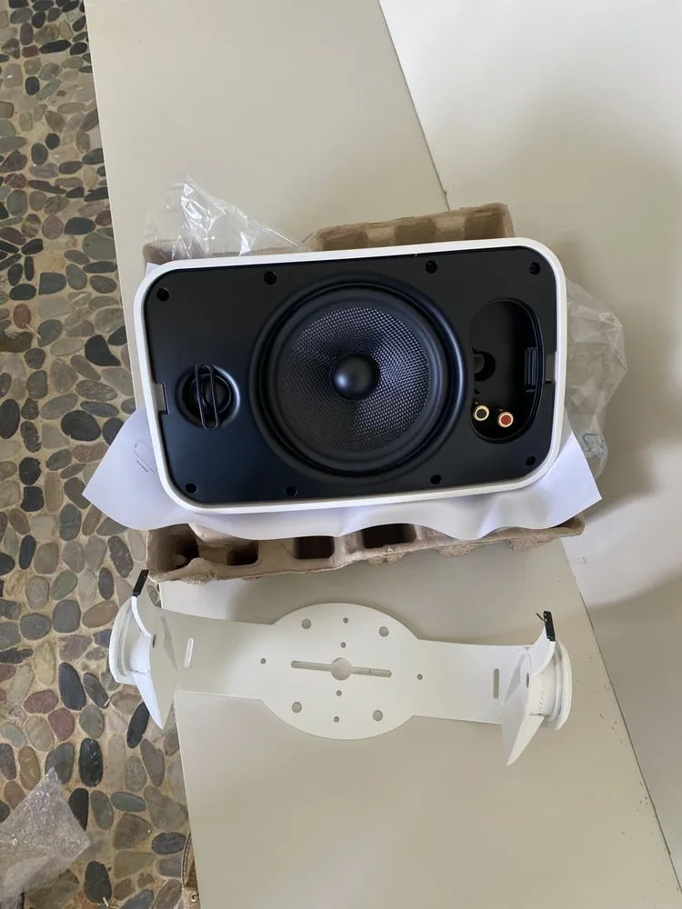 Slide of Baron Electric