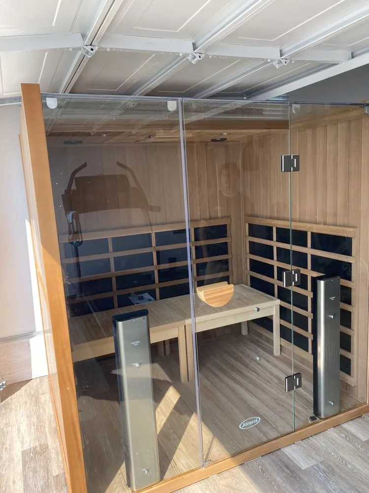 Slide of Baron Electric