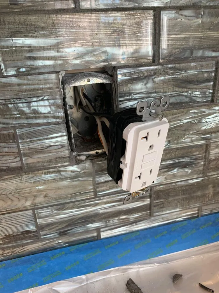 Slide of Barracuda Electrical