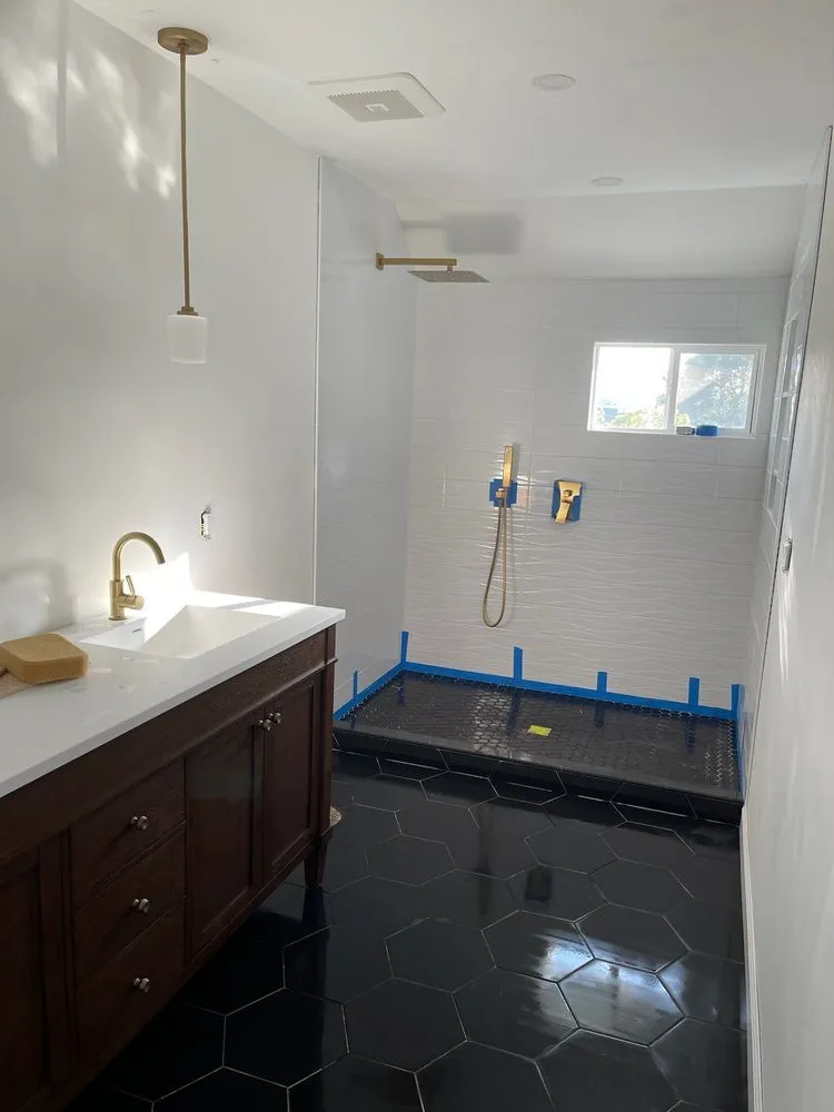 Emergency wiring installation service in Hilltop Mall, CA - Barragan Construction