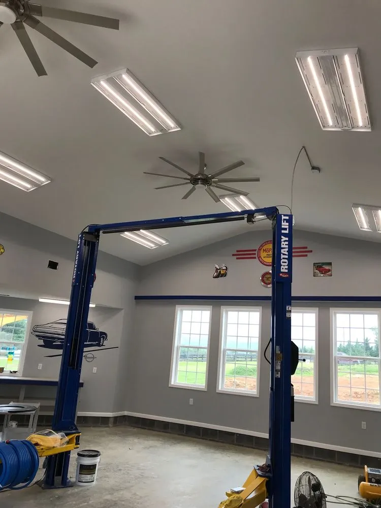 Expert electrician providing circuit breaker repair in Bunker Hill, WV - Barrett's Electrical Services