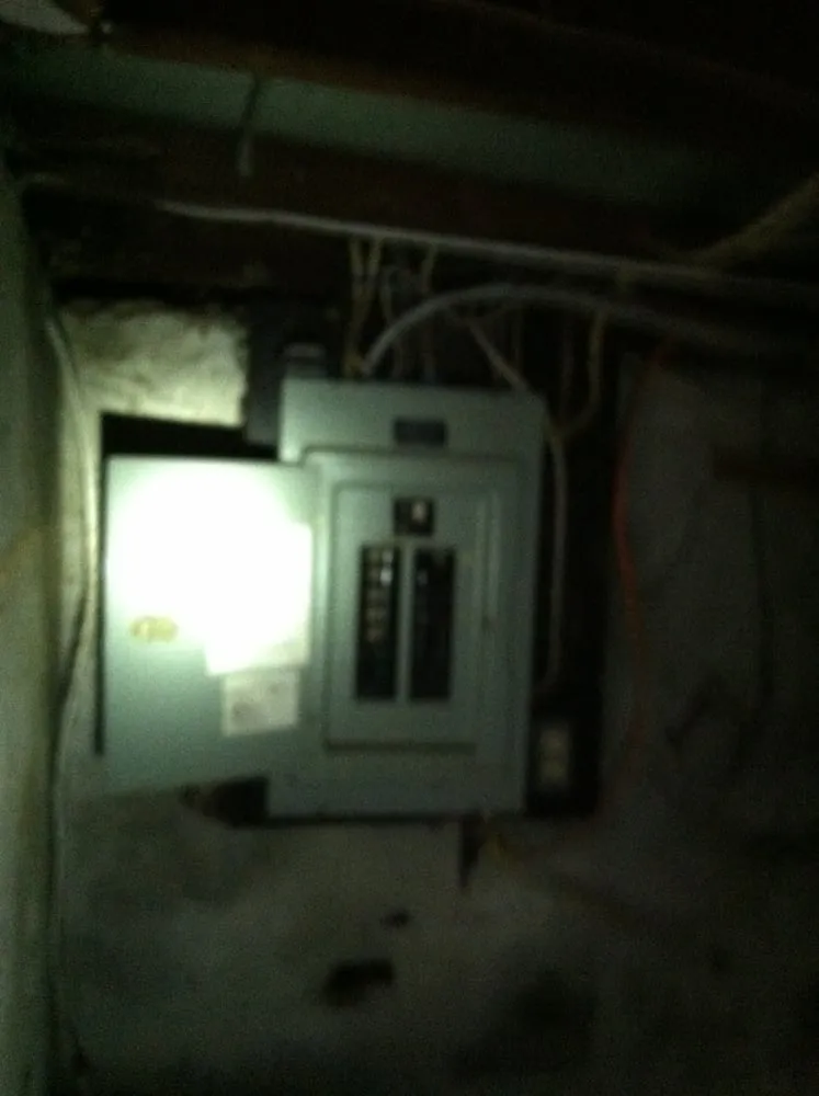 Slide of Barrios Electric