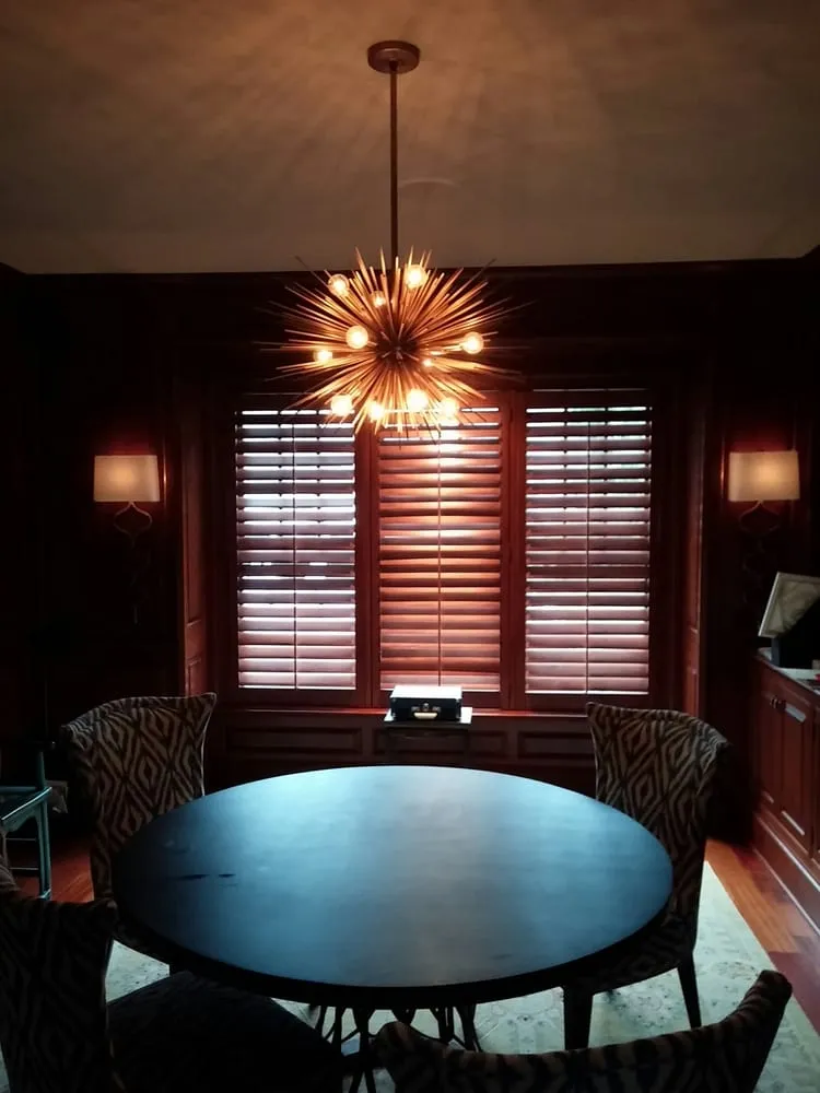 Slide of Barrios Electric