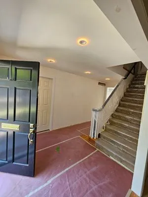 Barron Electric Logo