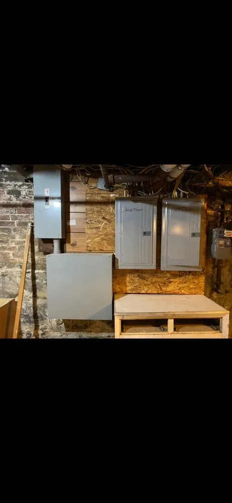 Slide of Barry Noone Electrician