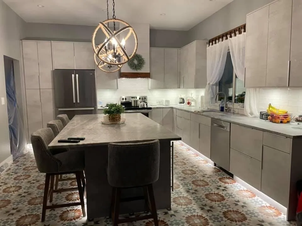 Slide of Bartek Electric