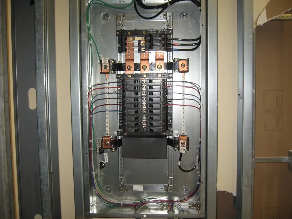 Slide of Bartek Electric