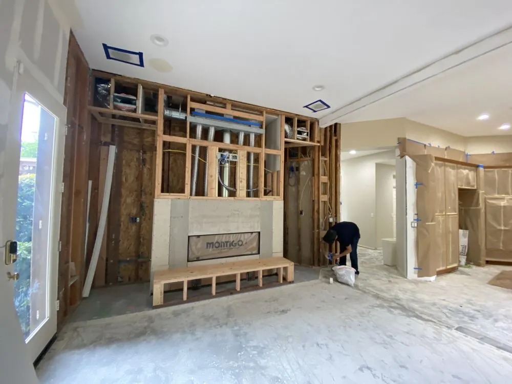 Emergency electrician providing outlet and switch repair in San Fernando Valley, CA - Barton Electric