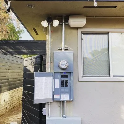 Bastanchury Master Electrician Logo