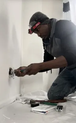 Bastian Electrical and Handyman service Logo