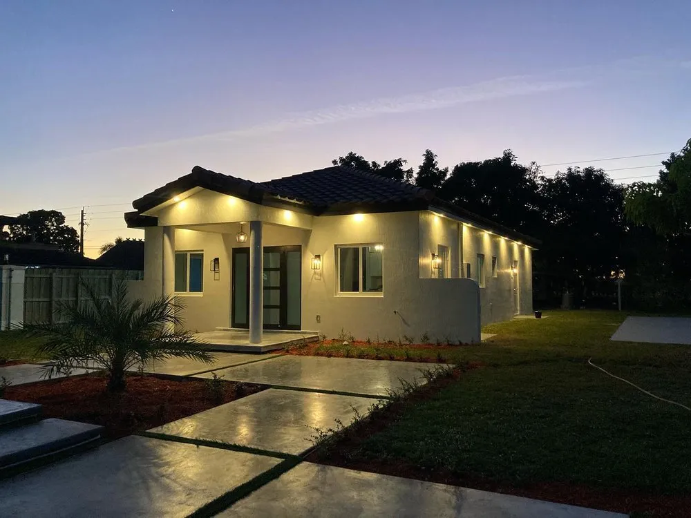 Slide of Battle Electric