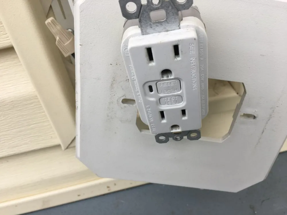 Slide of Baugh Contracting Services