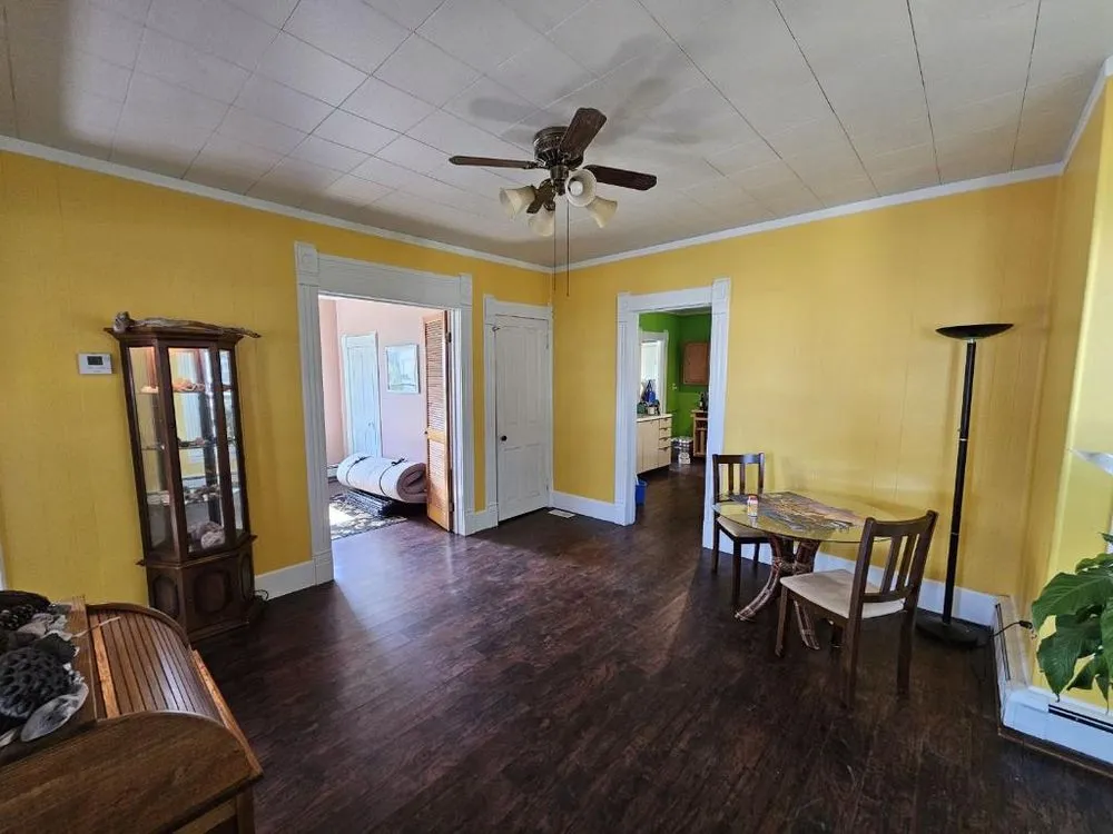 Slide of Bauman Paint & Home