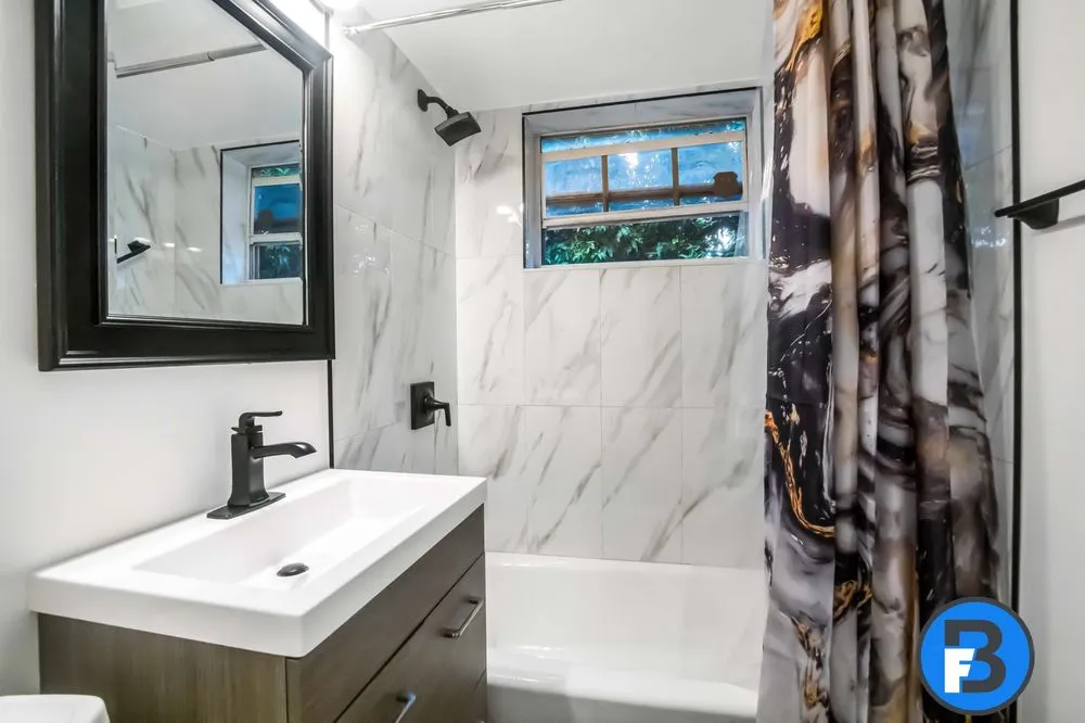 Licensed electrical service for homes in outlet and switch repair,  by 