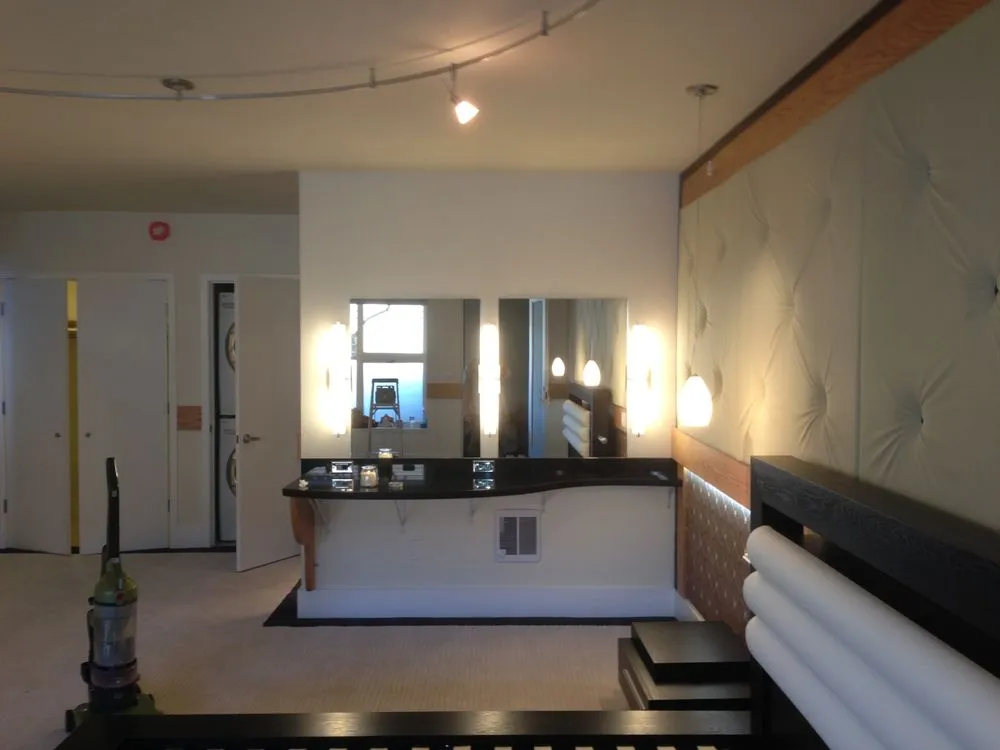 Reliable outlet and switch repair in , by Bay Concept Builder Group