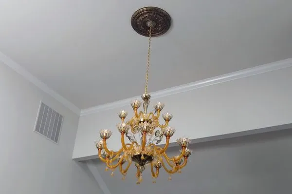 Bay Lighting And Design Logo