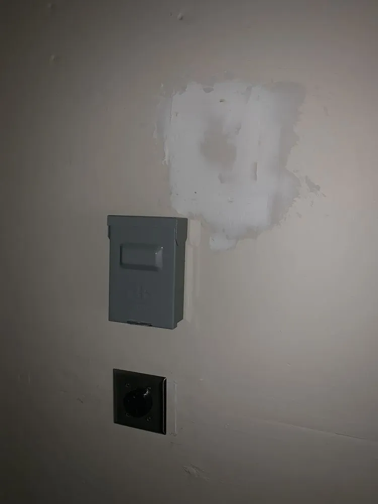 Slide of Bay Power And Lighting