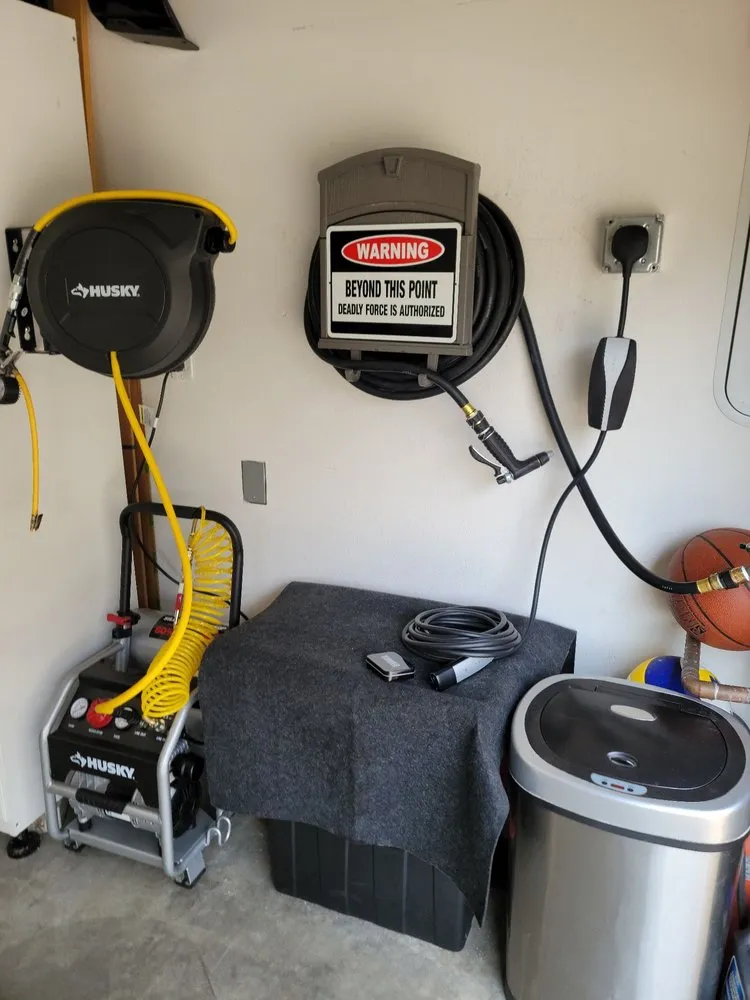 Slide of Bayless Electric