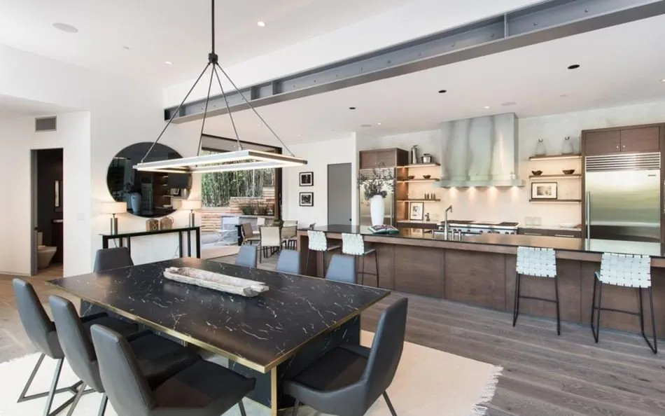 Slide of Bayless Electric