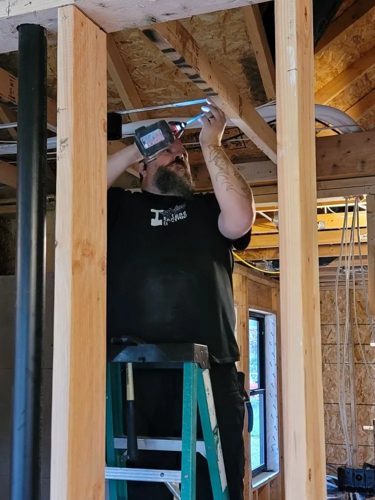 Affordable circuit breaker repair experts serving Stanwood, WA - Bayless Electric