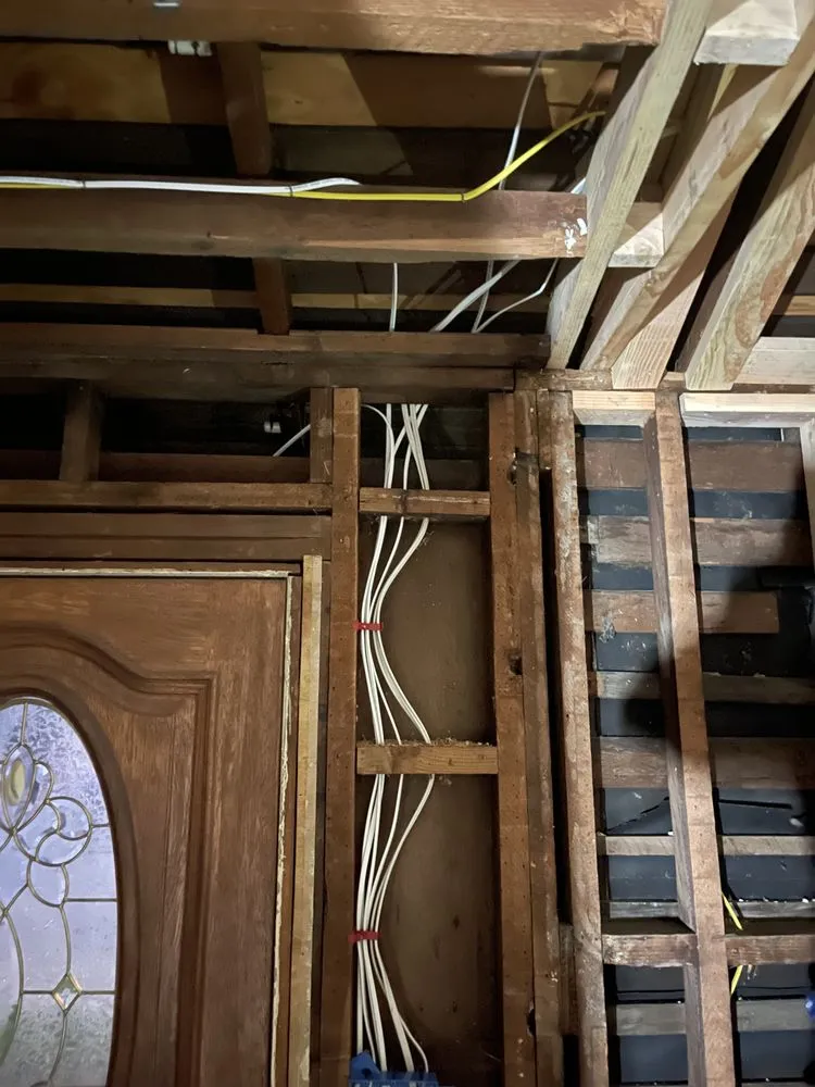 Slide of BayStar Electric