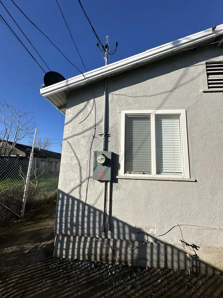 Slide of Bayval Electric