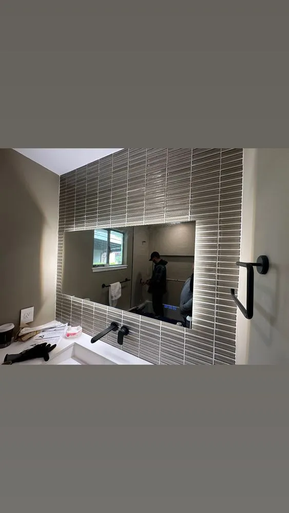 Slide of Bayval Electric