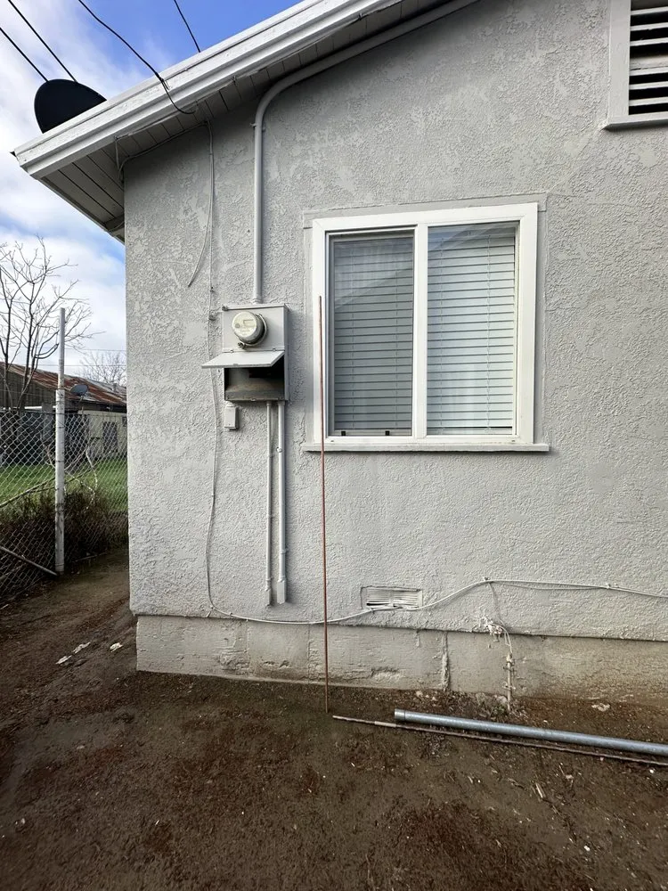 Slide of Bayval Electric