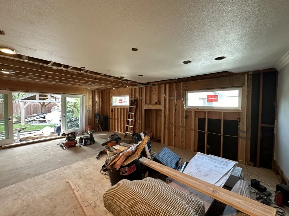 Slide of Bayval Electric