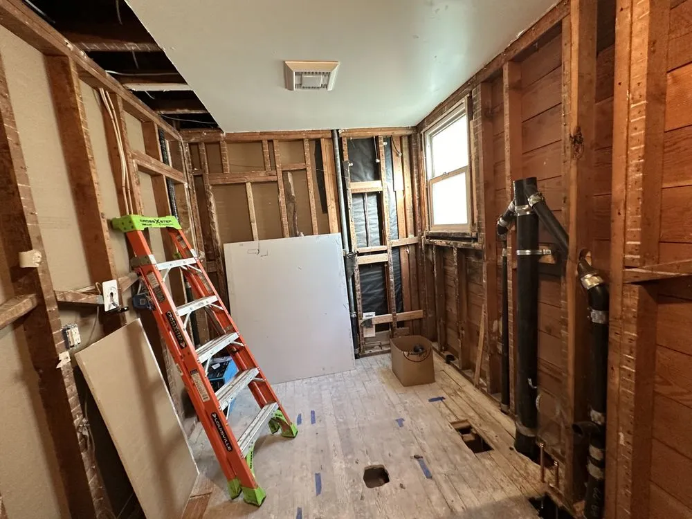 Slide of Bayval Electric