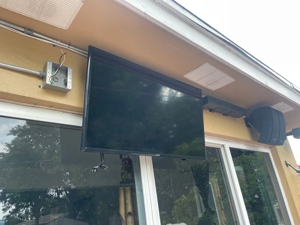 Slide of Bazan Electrical Services