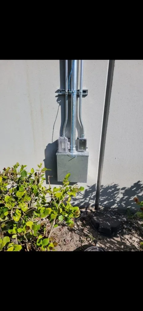 Licensed circuit breaker repair in , by Bazan Electrical Services