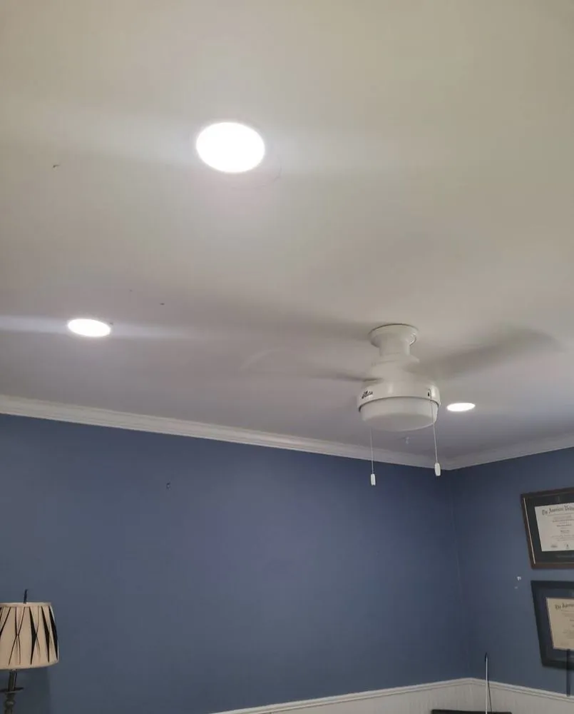 Slide of B&B Electrical