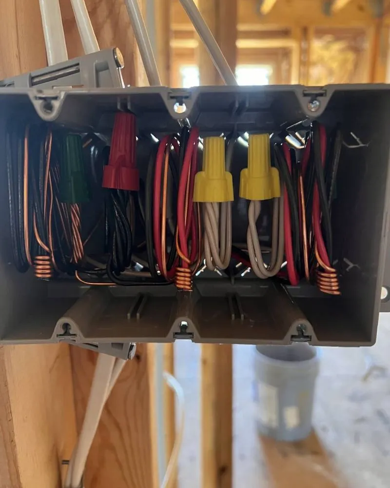 Slide of B&B Electrical