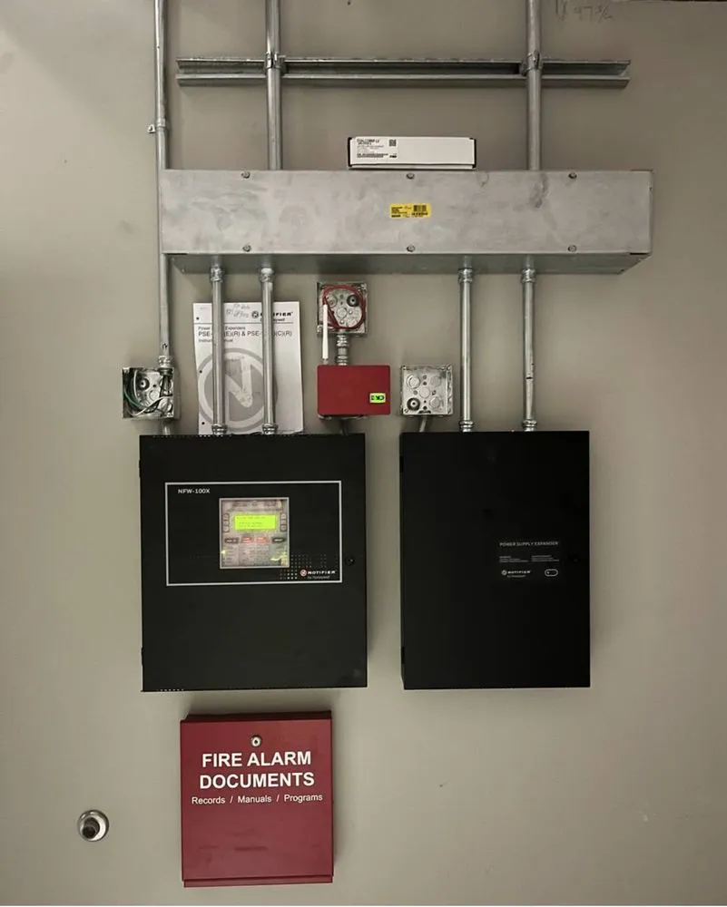 Slide of B&B Electrical