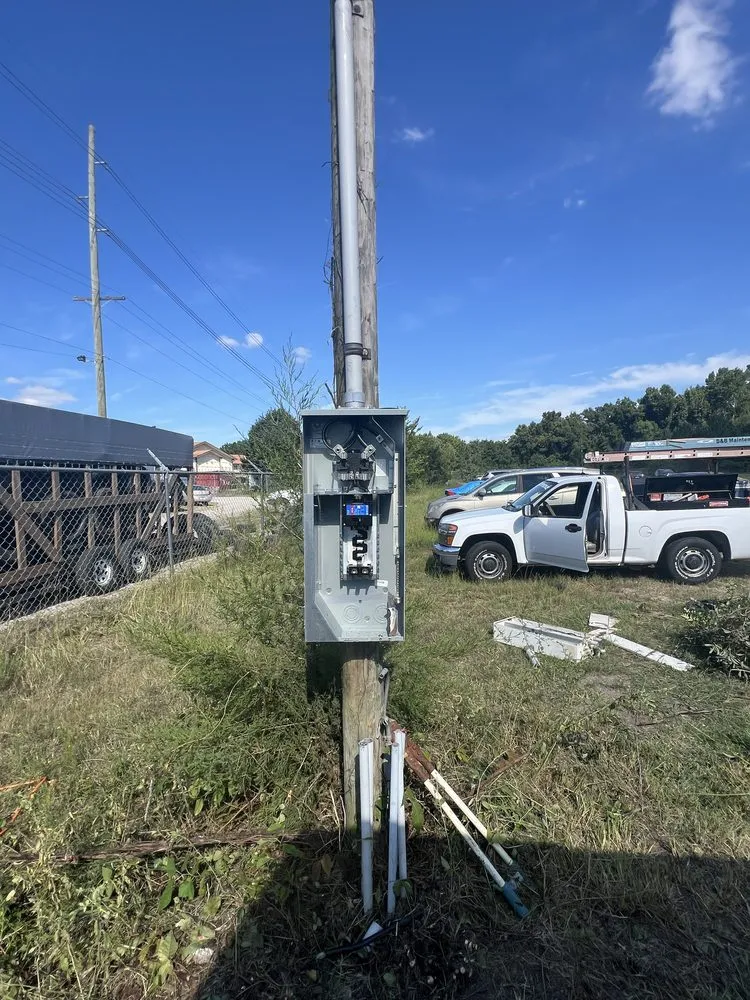 Slide of B&B Maintenance Services