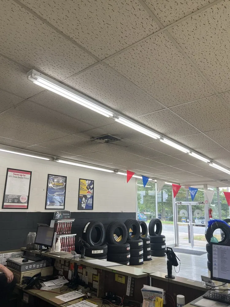 Slide of B&B Maintenance Services