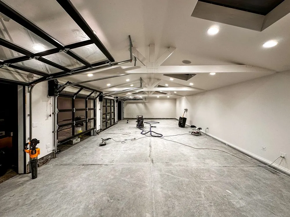 Certified circuit breaker repair in , by BCK Construction