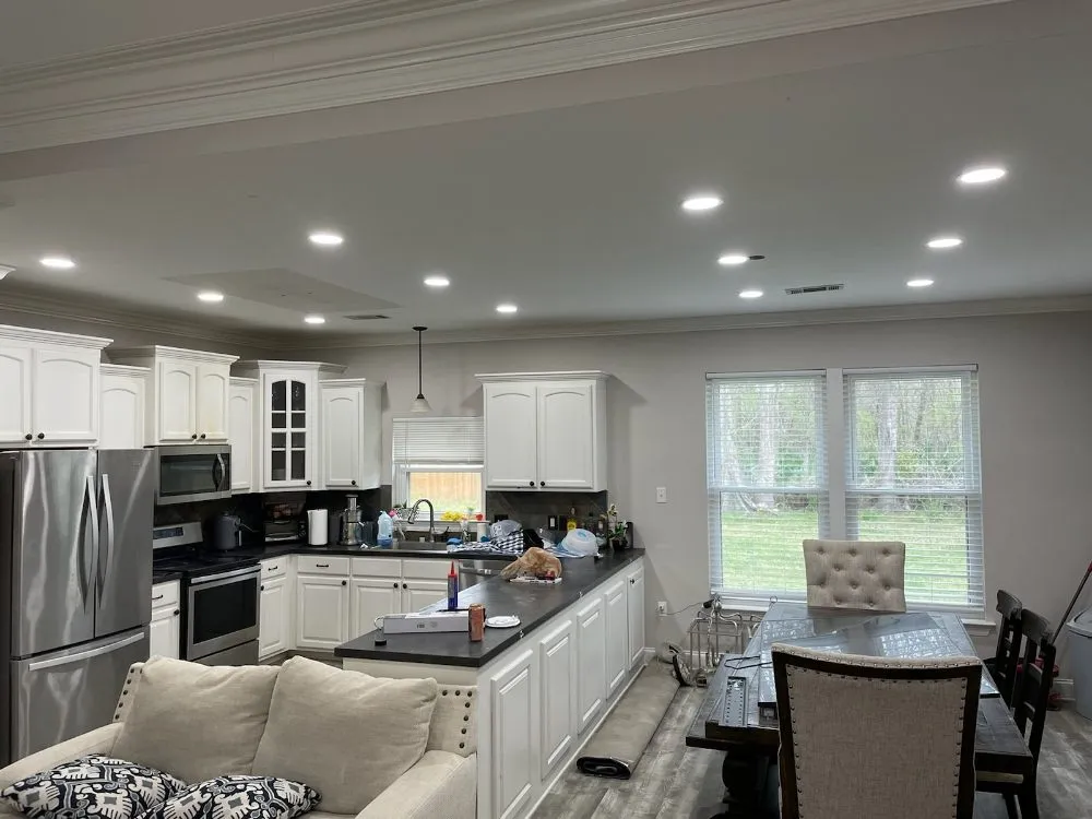 Licensed electrician providing outlet and switch repair in Prarieville, LA - BCM Electric
