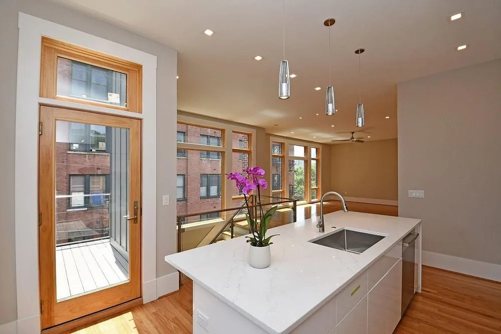 Emergency electrical repair in , by BDC Electric