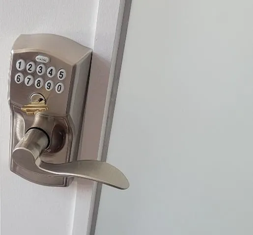 Affordable wiring installation experts serving Village of Lakewood, IL - B&E Cleaning And Fixing