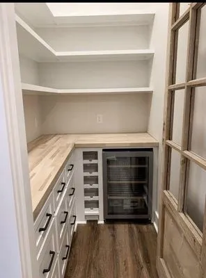 B&E Cleaning And Fixing