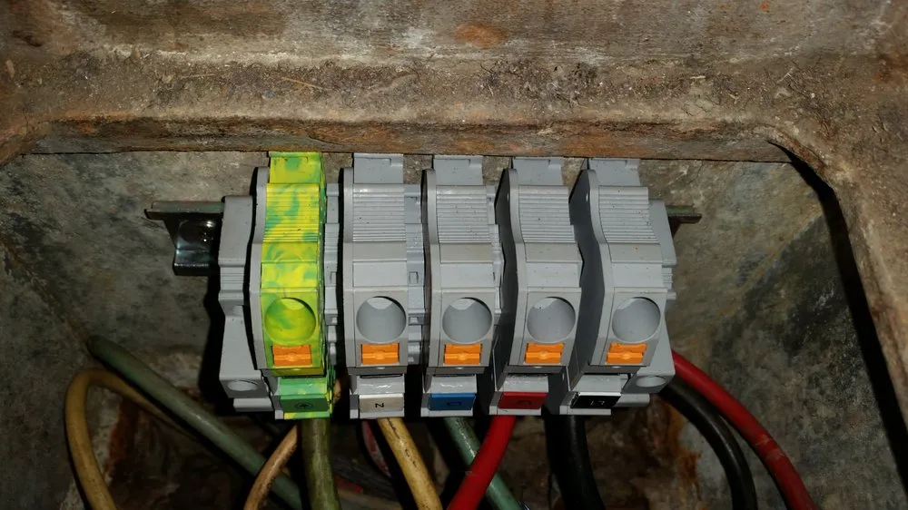 Professional electrical service for homes in electrical repair,  by 