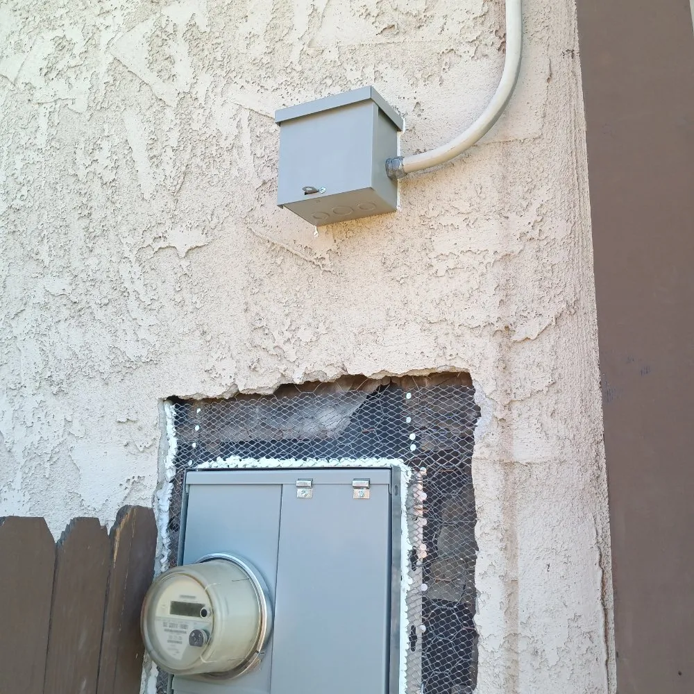 Reliable electrician providing lighting installation in ,