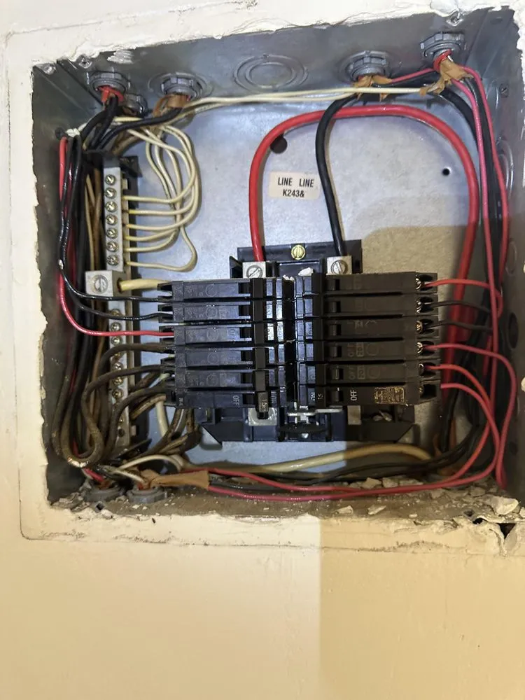 Slide of Beason’s Electrical Services